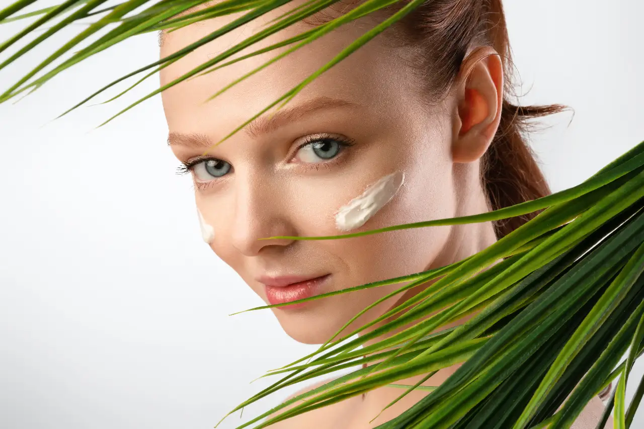 دليل العناية الموسمية بالبشرة للمرأة السعودية 1 العناية الموسمية بالبشرة